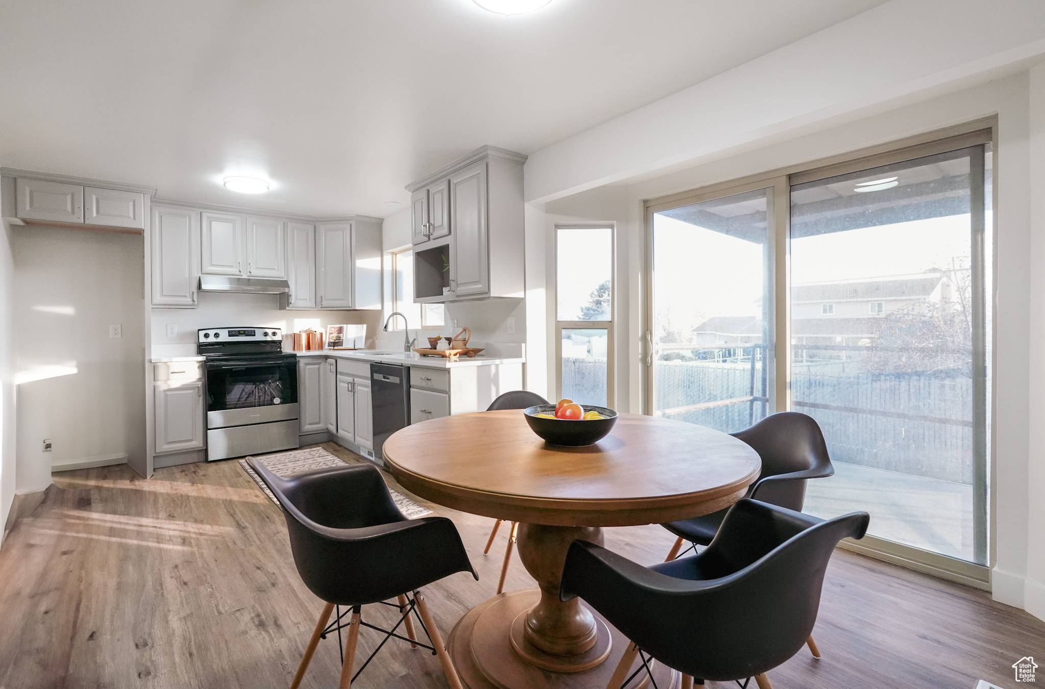 Taylorsville, UT 84129,2381 W LONGMEADOW DR