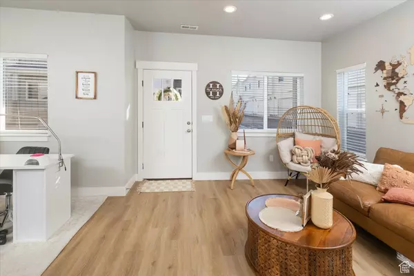 Smithfield, UT 84335,466 N 60 W