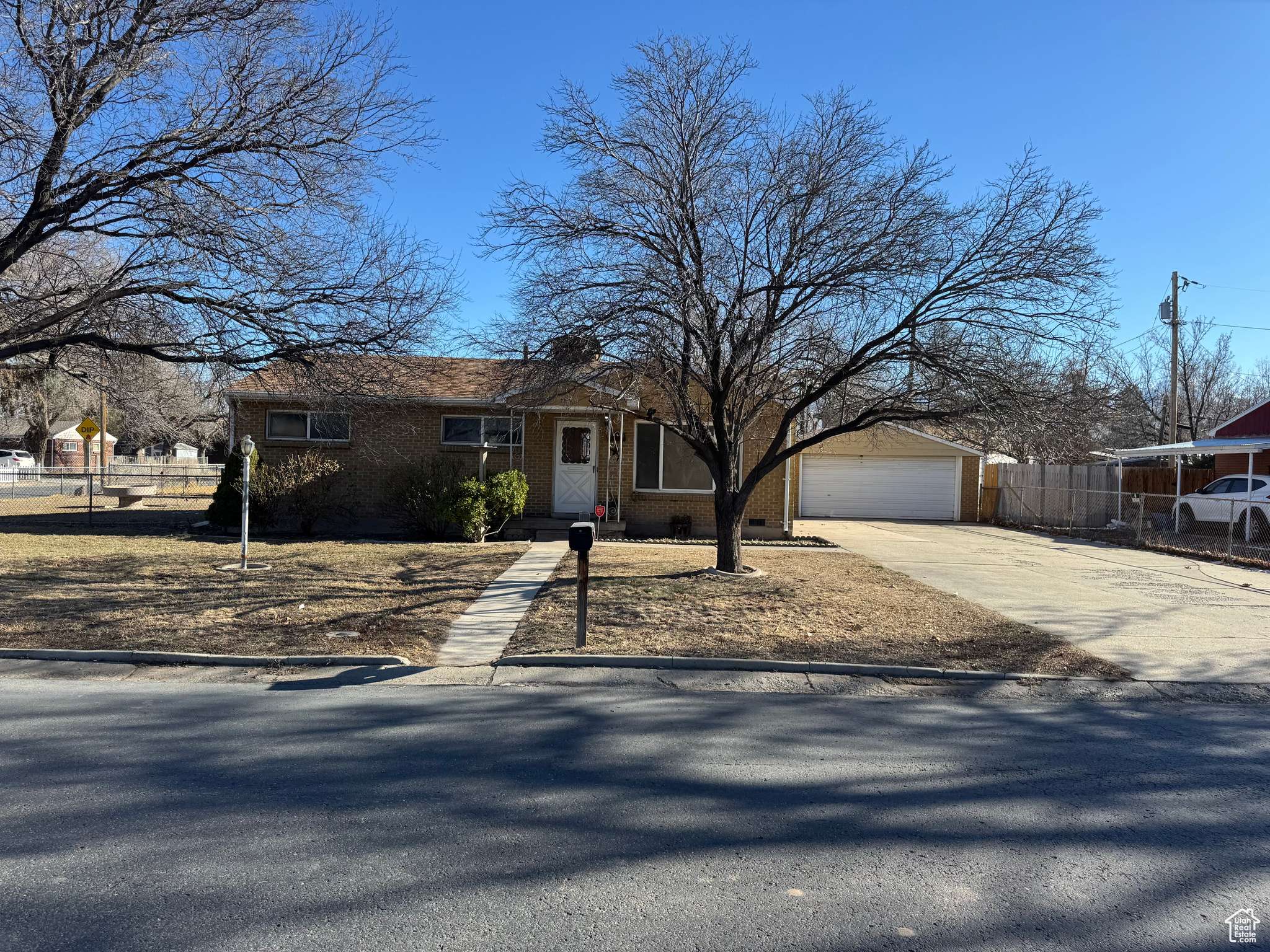 3375 S MEADOWLARK DR, West Valley City, UT 84119
