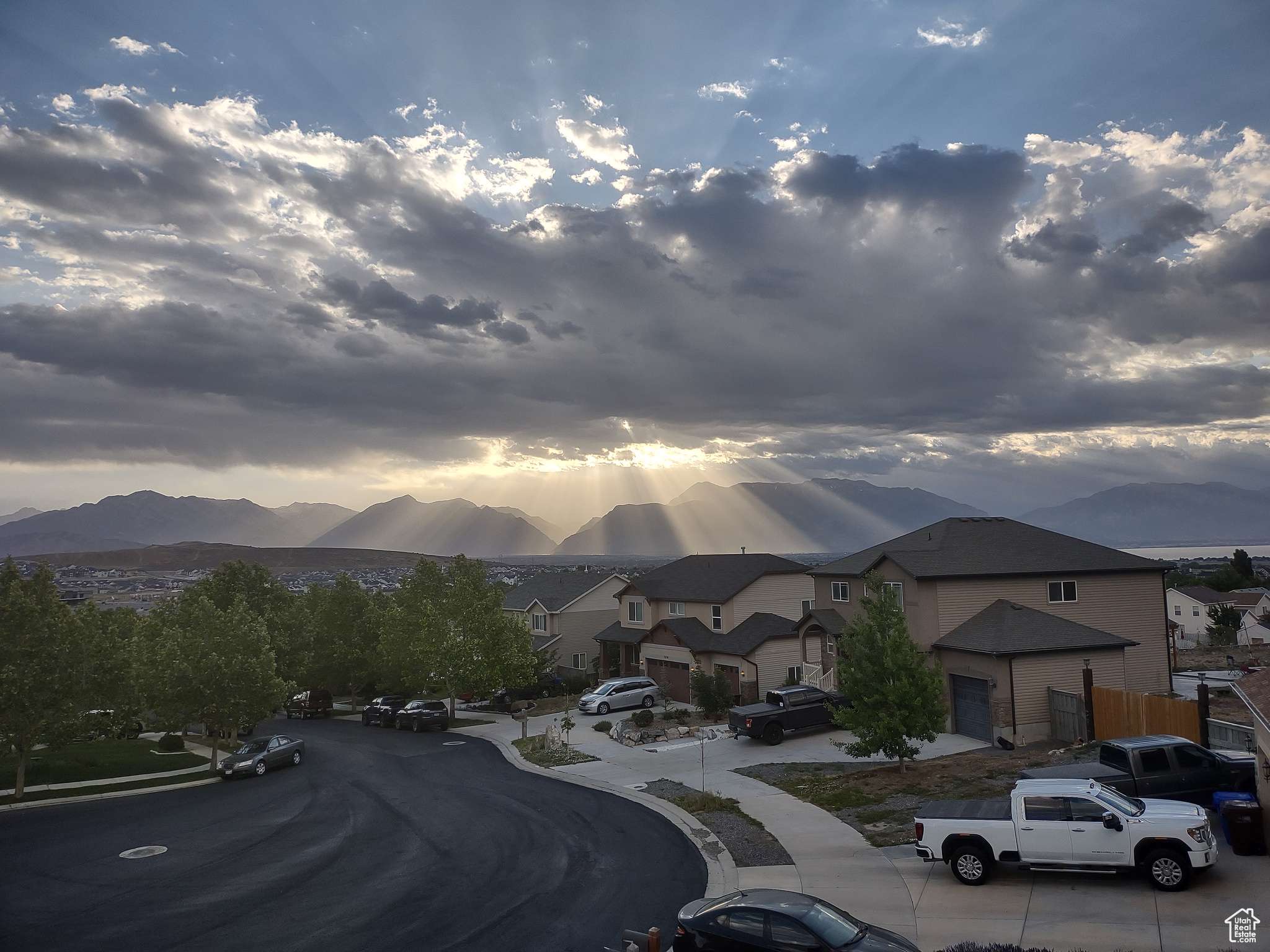 Eagle Mountain, UT 84005,3799 E WYATT EARP AVE N