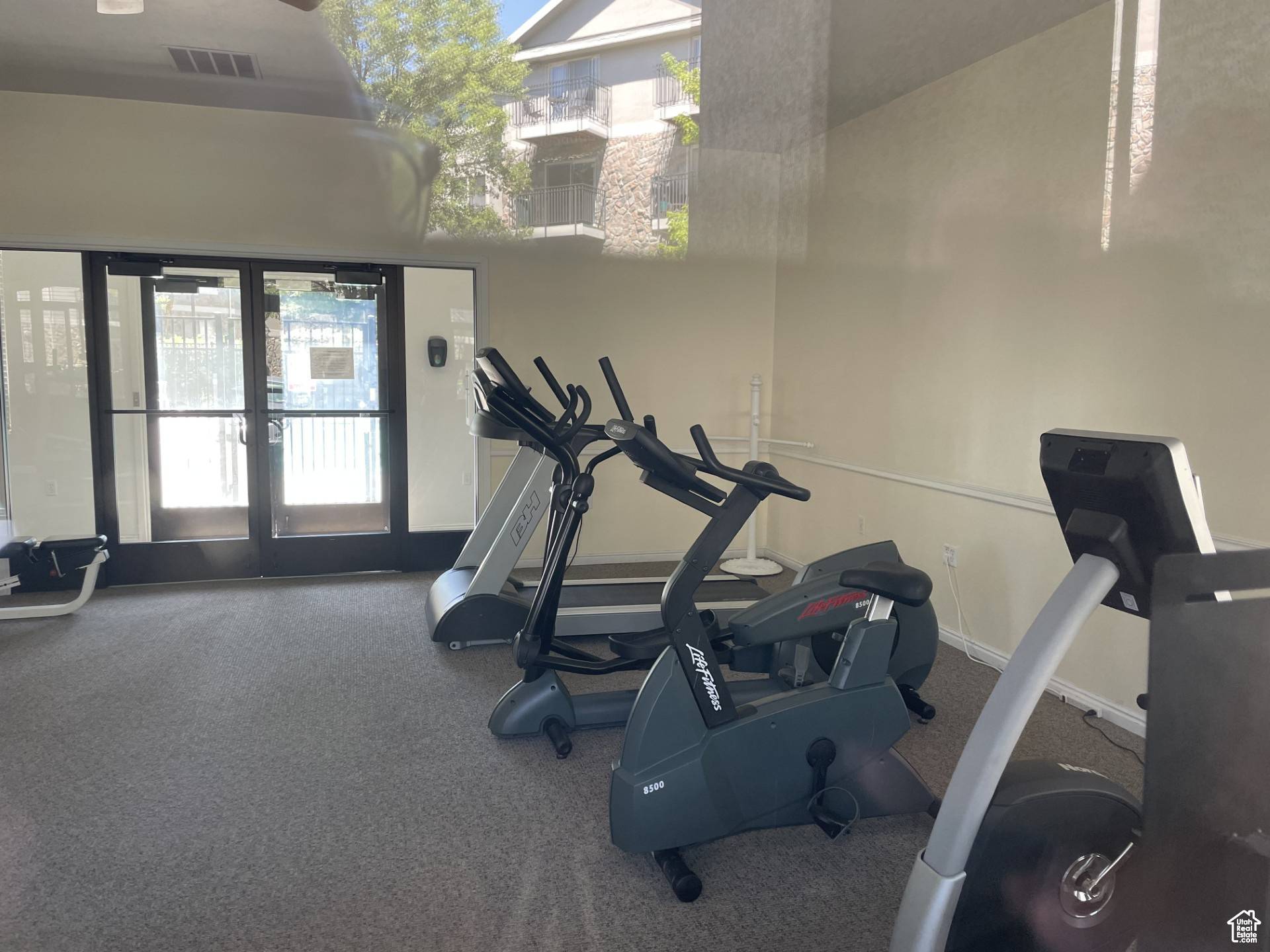Salt Lake City, UT 84121,1205 E PRIVET DR. DR S #1-107