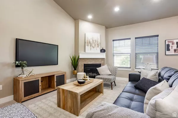 Cottonwood Heights, UT 84121,7104 S CADENS CV
