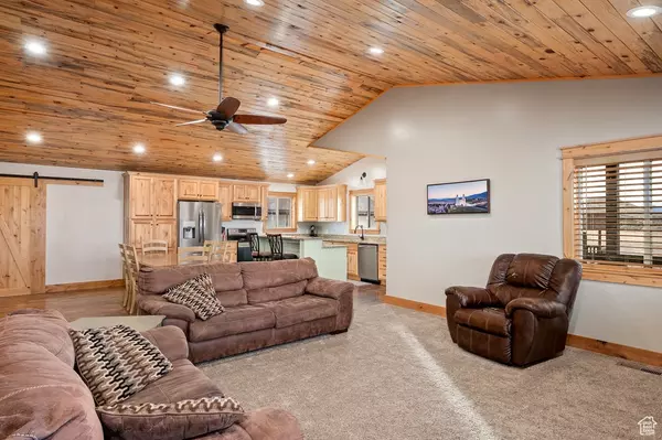 Fremont, UT 84747,1659 S 70 W