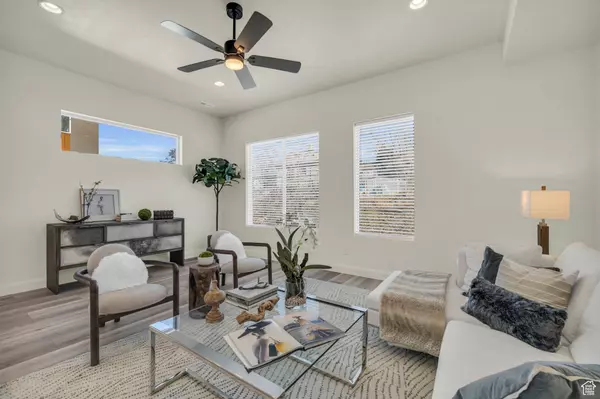 South Ogden, UT 84405,4008 S BURCH CREEK WAY