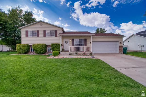 1537 W 100 S,  Lehi,  UT 84043