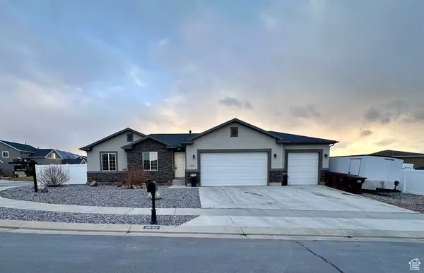 2692 E CLARKSTONE DR N, Eagle Mountain, UT 84005