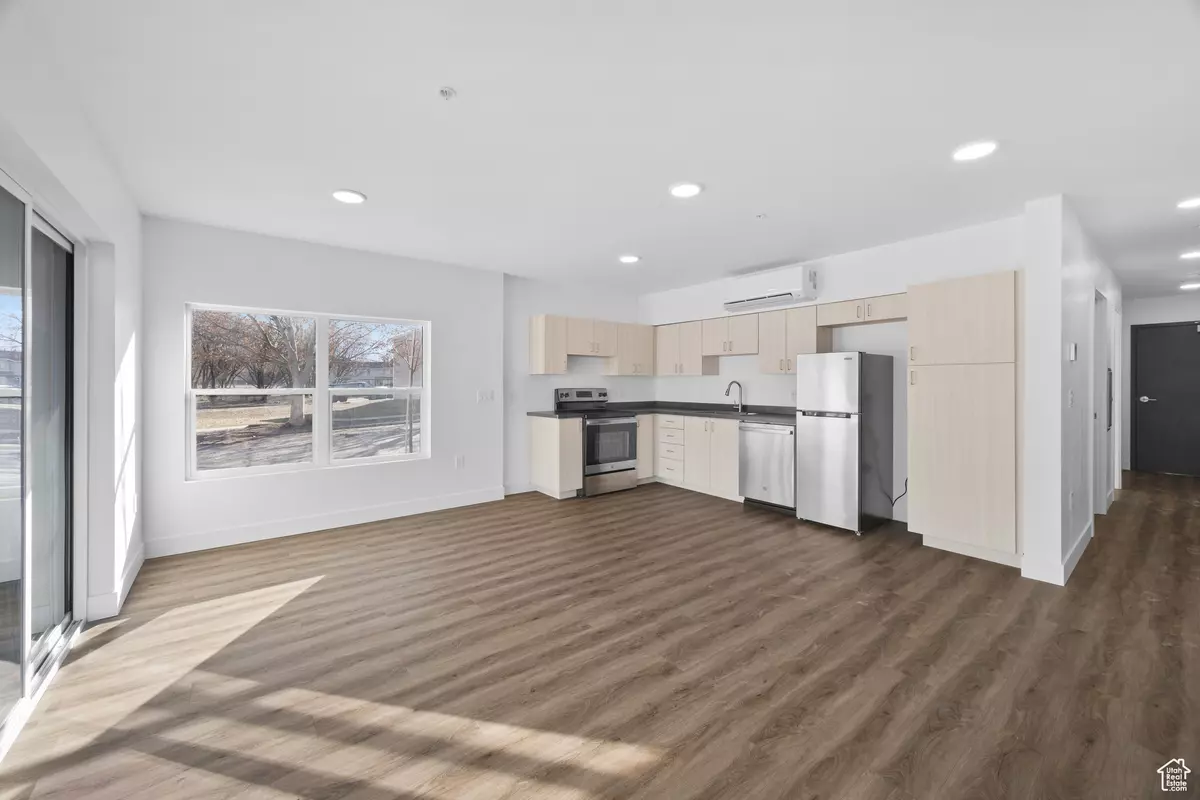 Moab, UT 84532,443 KANE CREEK BLVD #A101