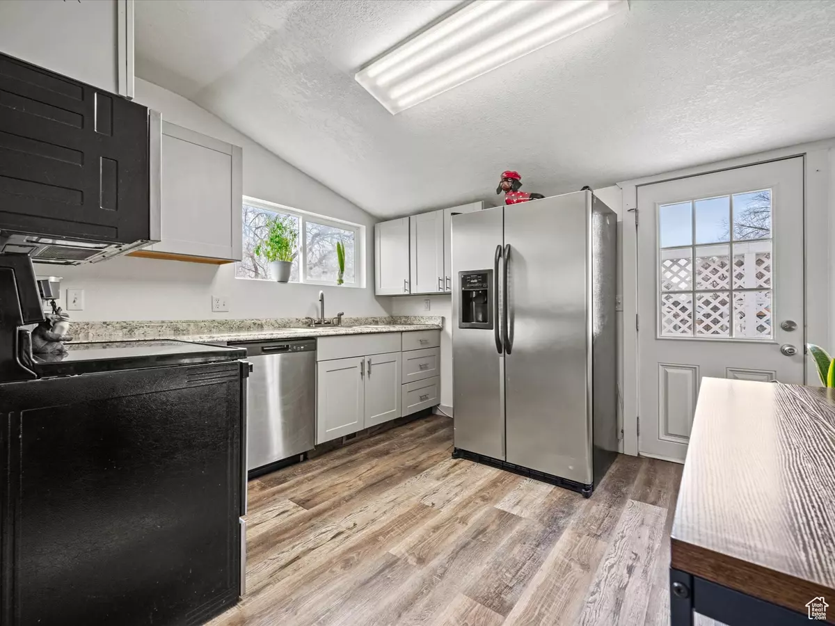 Honeyville, UT 84314,7091 N 2650 W