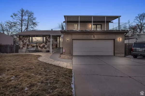 8222 S MAIO DR, Sandy, UT 84093