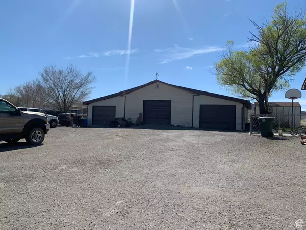 Vernal, UT 84078,616 S 2150 W