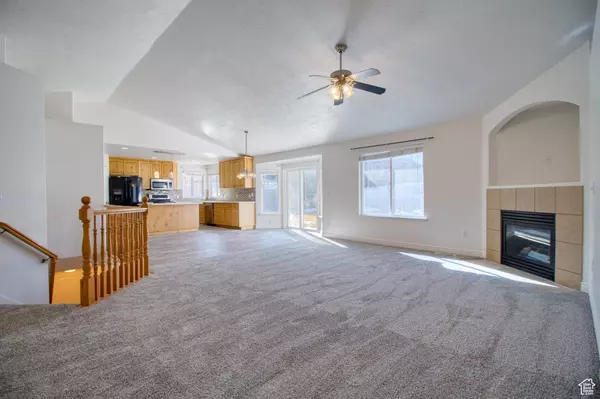 Saratoga Springs, UT 84045,1247 S ALPINE DR