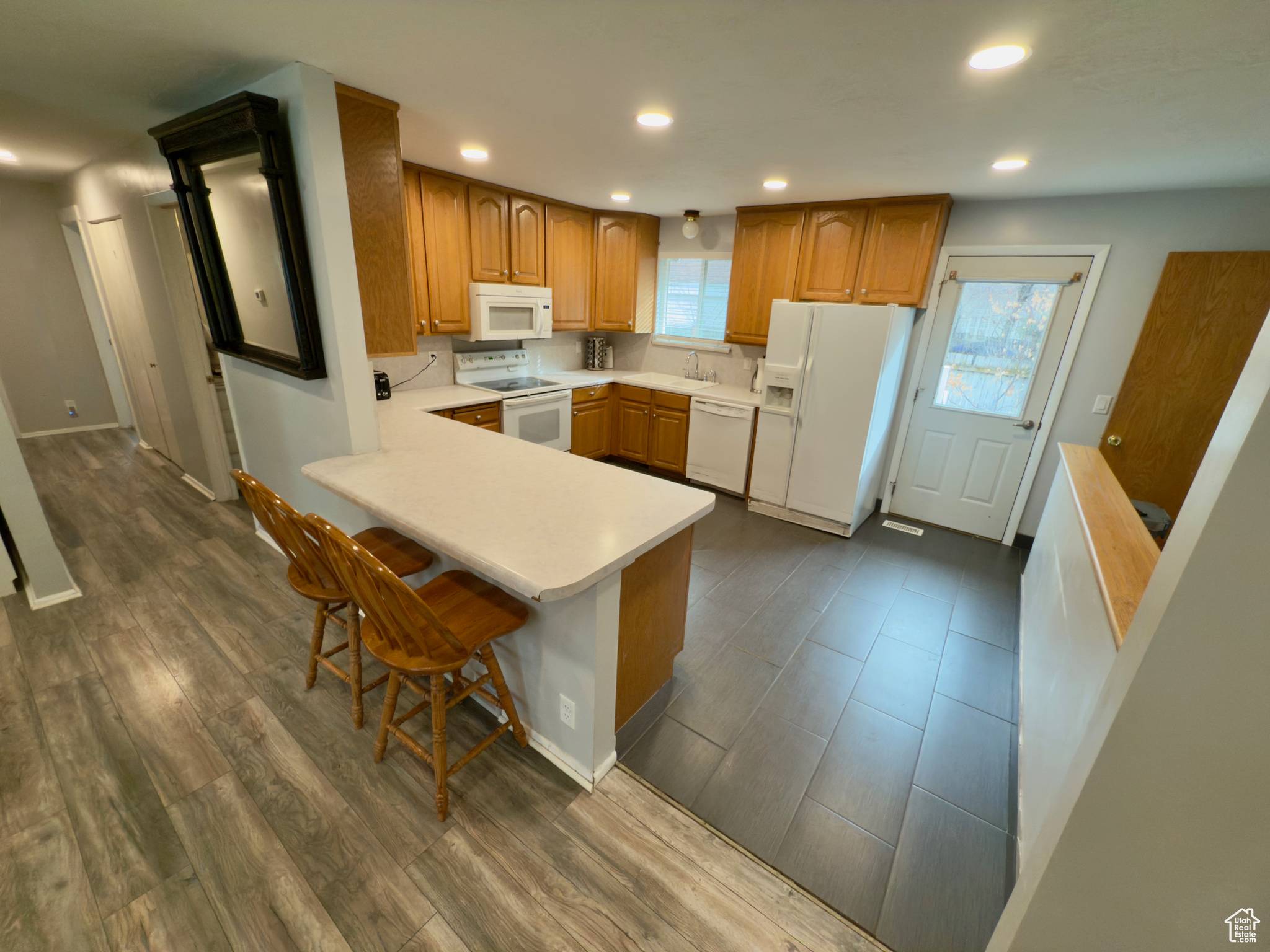 Sandy, UT 84093,1460 E AMALFI AVE