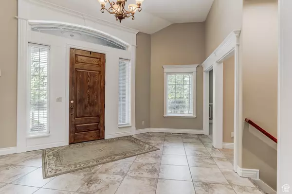 Highland, UT 84003,9924 N 6630 W #9