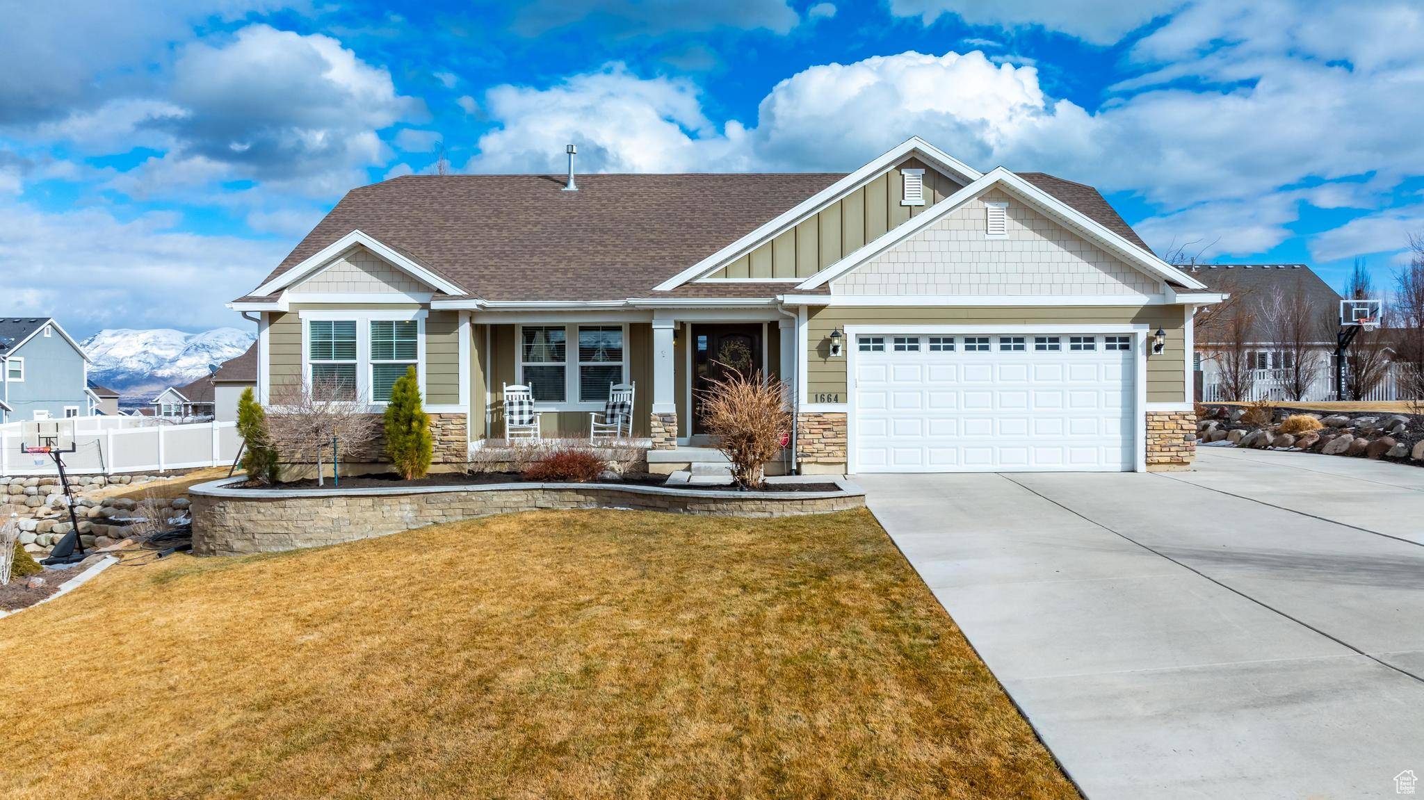 1664 S LANDROCK DR,  Saratoga Springs,  UT 84045
