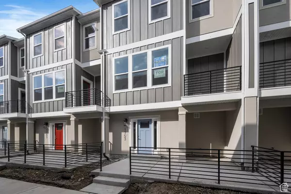 Pleasant Grove, UT 84062,1753 W 160 S #45