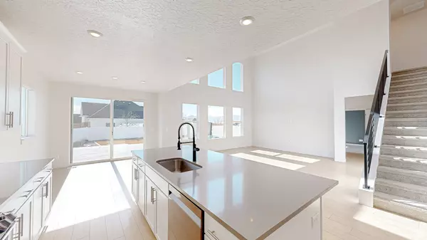 Spanish Fork, UT 84660,1396 S CASTILLO RD W #102