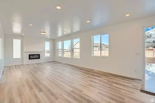 North Ogden, UT 84414,248 E MONTGOMERY LN