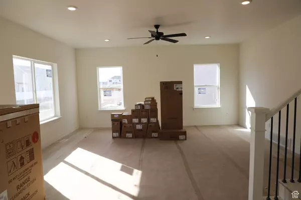 Eagle Mountain, UT 84005,1814 E FOX MEADOW LN #313B2