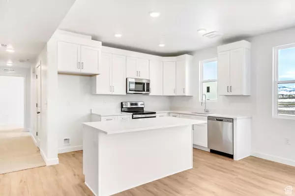 South Jordan, UT 84009,5192 W BLACK TWIG DR S #D203