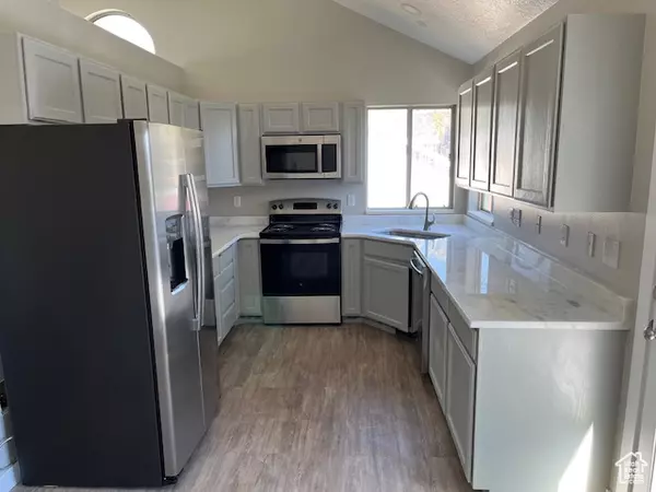 Lehi, UT 84043,651 S 800 W