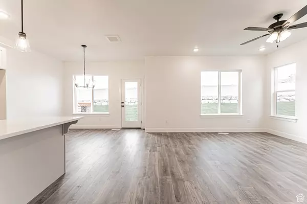 Mapleton, UT 84664,680 W 4500 S #315