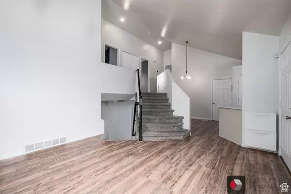 Murray, UT 84107,247 W CLAY DR