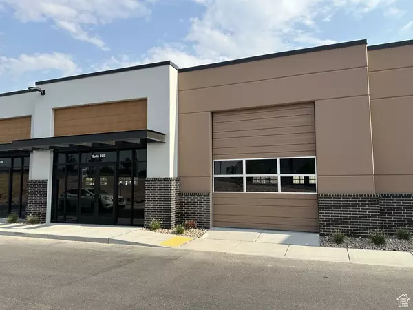West Valley City, UT 84119,3076 W DECKER LAKE DR