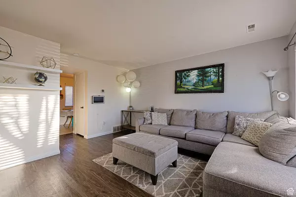 Ogden, UT 84404,947 CANYON RD #27