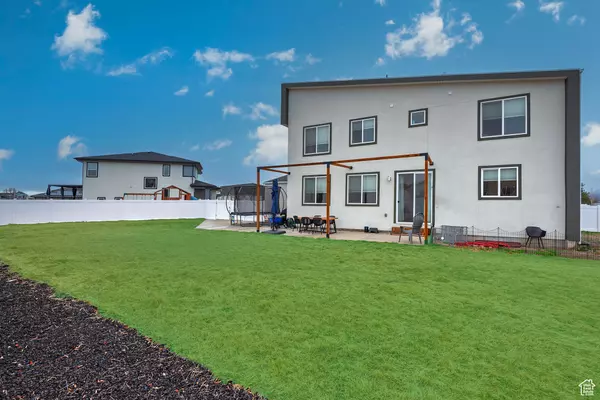 West Jordan, UT 84088,8338 S BOREALIS CT
