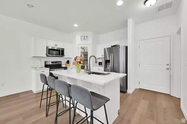 West Haven, UT 84401,3714 S 3215 W