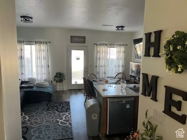West Haven, UT 84401,2048 W BRYNN AVE S #7