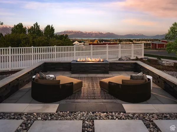 Saratoga Springs, UT 84045,438 N PINNACLE LN #1