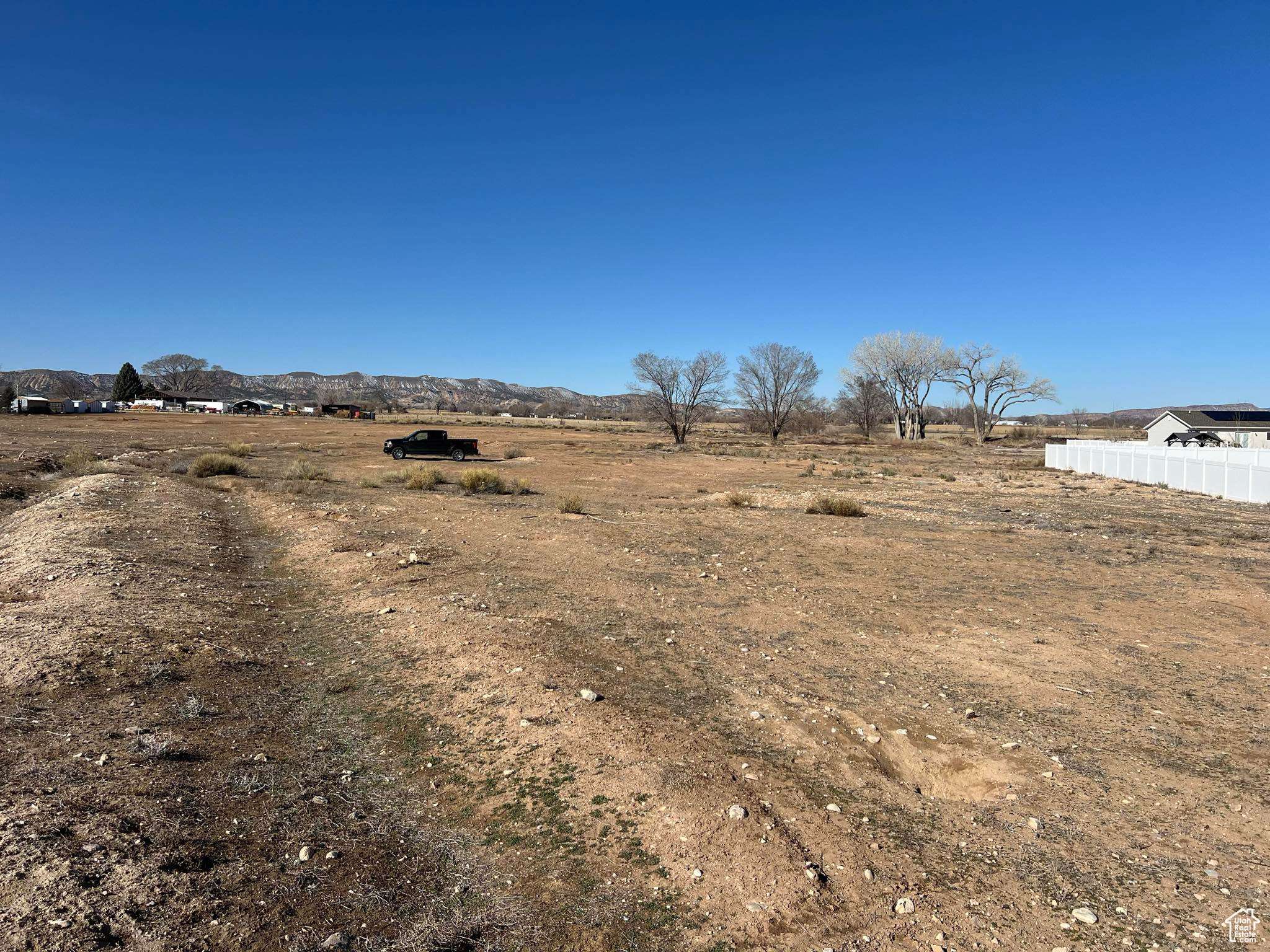 Vernal, UT 84078,4341 S 2280 E