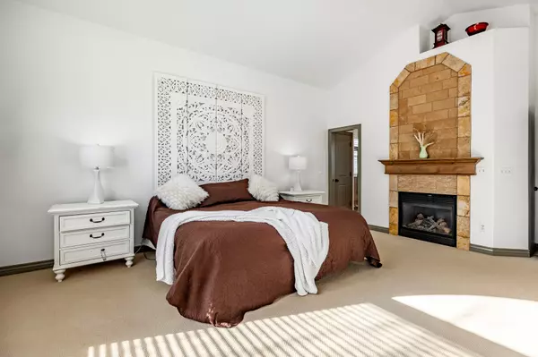 Uintah, UT 84403,2652 E 6500 S