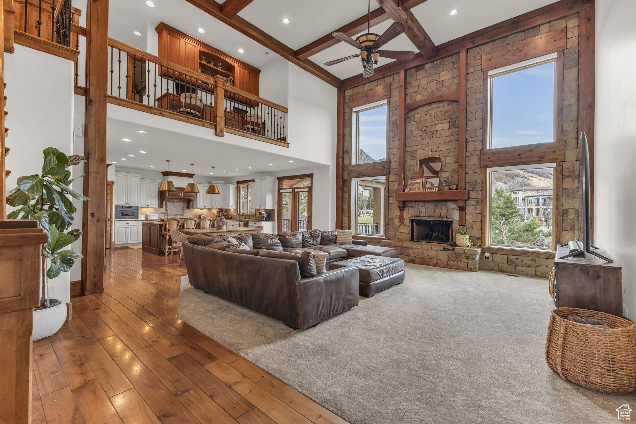 North Salt Lake, UT 84054,742 VISTA VIEW LN
