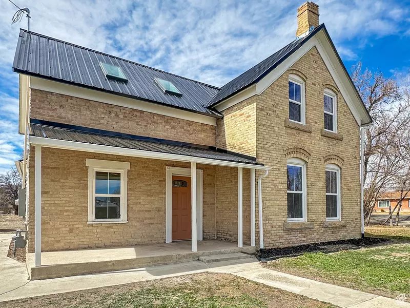 120 S 200 E, Castle Dale, UT 84513