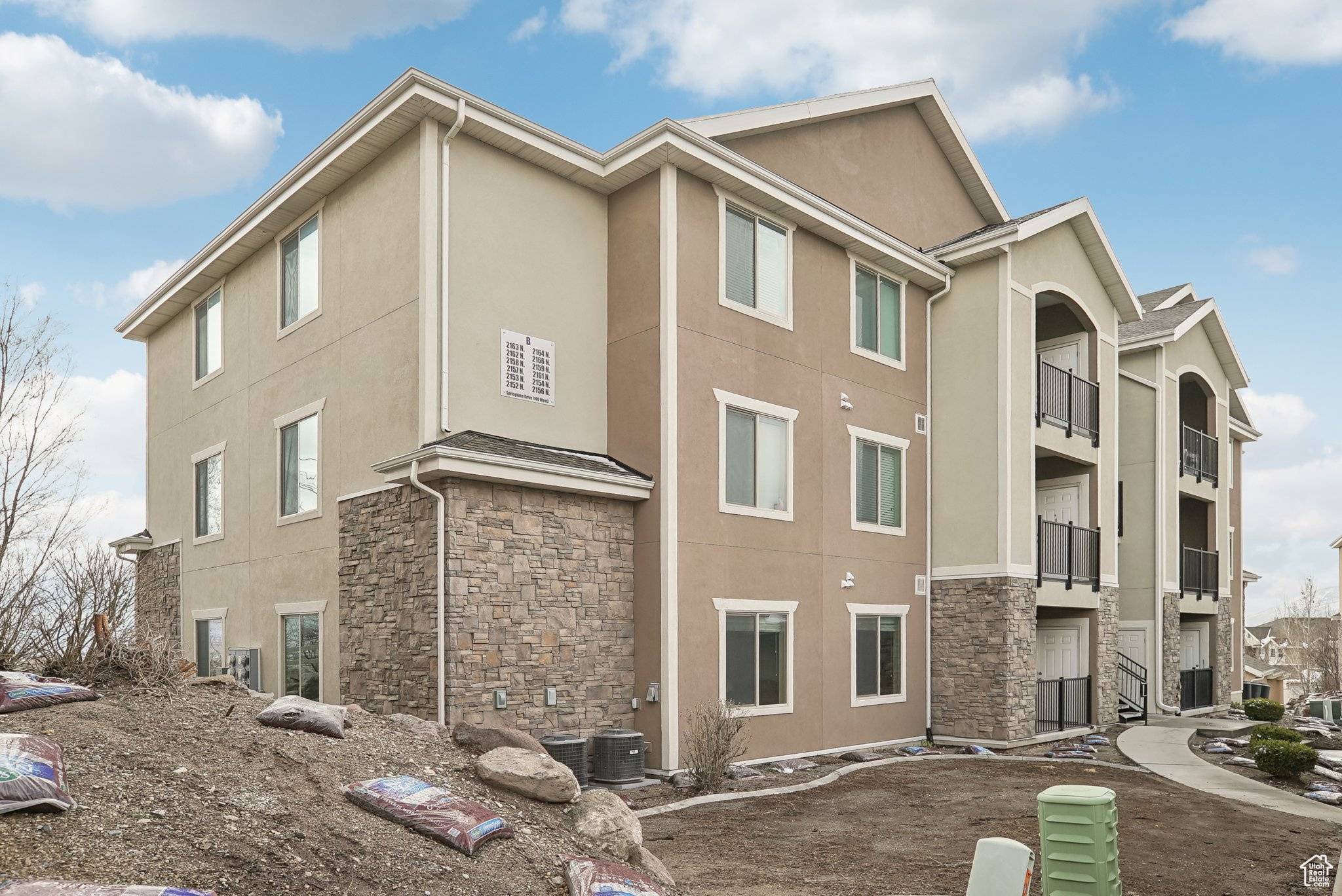 Saratoga Springs, UT 84045,2152 N SPRINGTIME DRIVE W