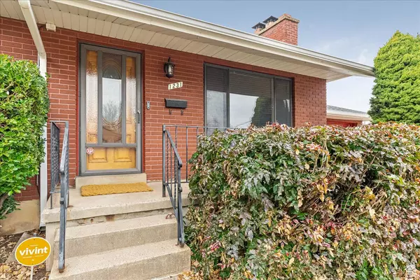 Ogden, UT 84404,1231 DOUGLAS ST