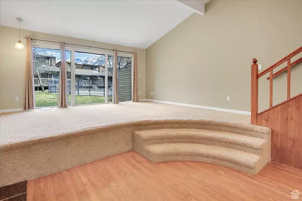 Ogden, UT 84404,1300 LORL LN #5
