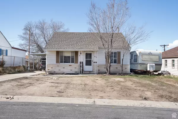 214 S BROADWAY ST,  Tooele,  UT 84074