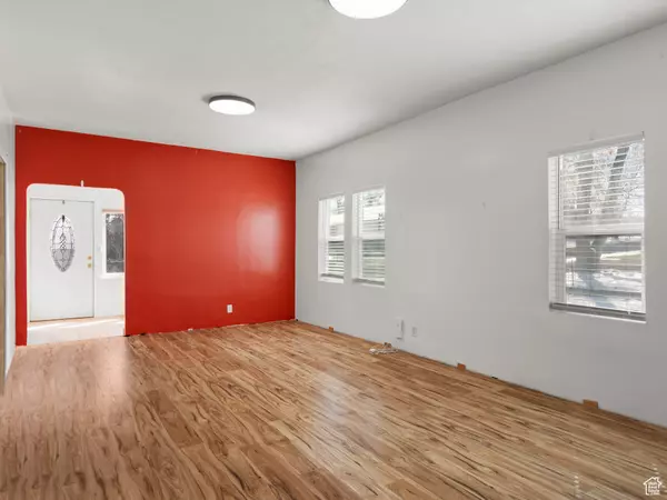 Magna, UT 84044,2988 S 9100 W