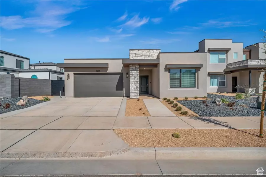 3263 E PEEKABOO ST, Washington, UT 84780
