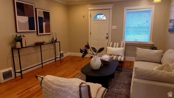 Salt Lake City, UT 84105,558 E CLEVELAND AVE