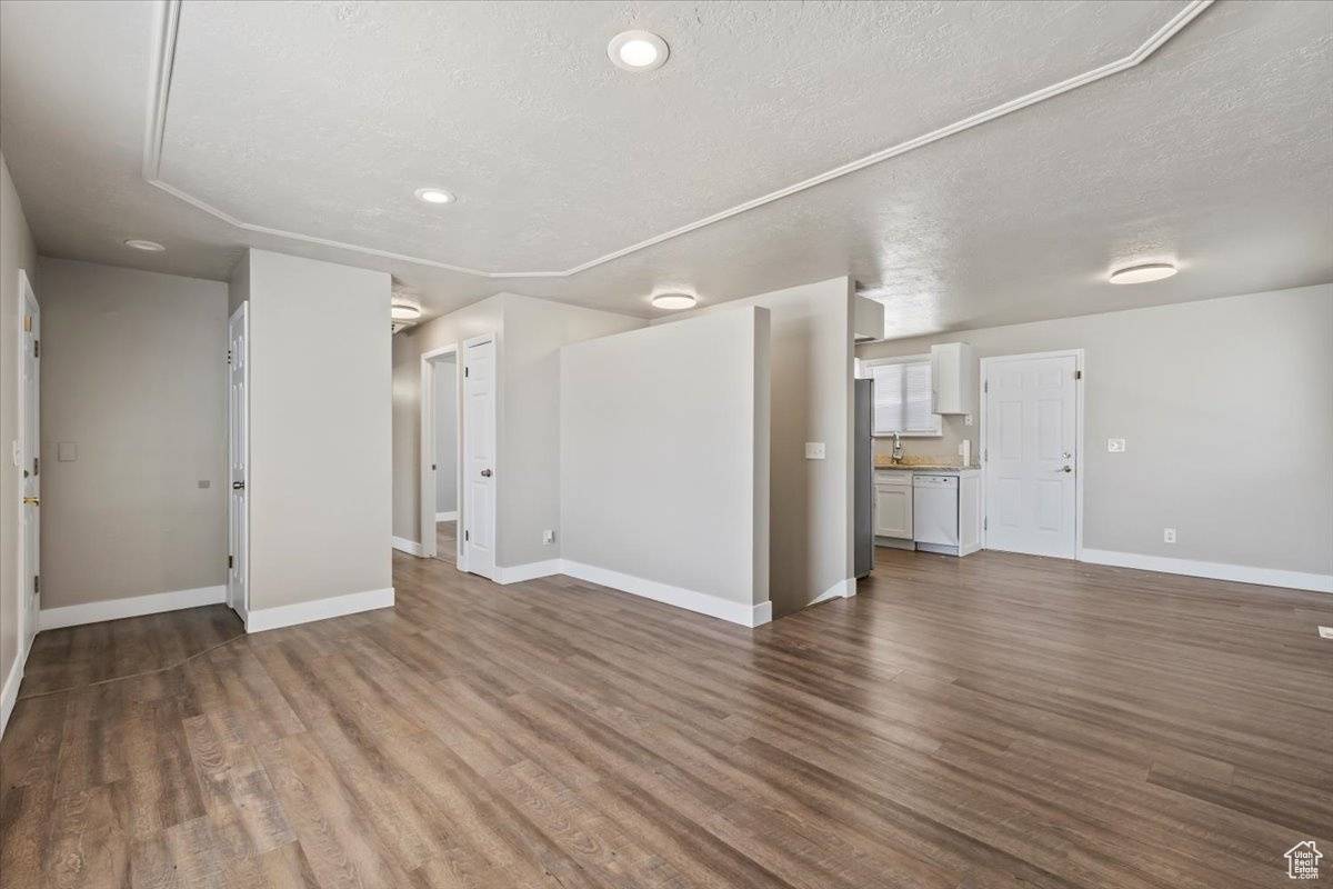 West Jordan, UT 84088,8828 S PECAN CIR