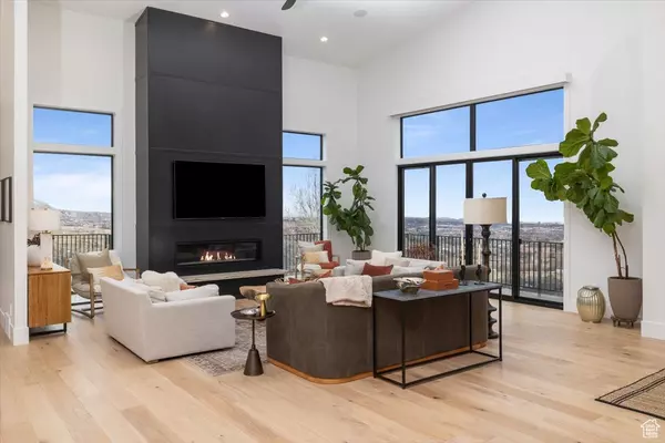 North Logan, UT 84341,2940 NAOMI DR