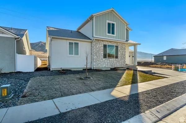 Eagle Mountain, UT 84005,2349 E WOODBURY LN