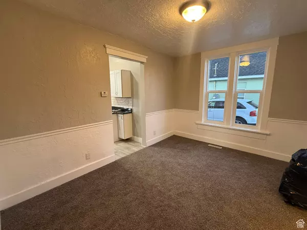 South Ogden, UT 84403,3677 ADAMS AVE