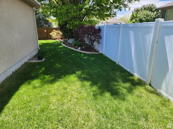 South Jordan, UT 84095,4263 W 11475 S
