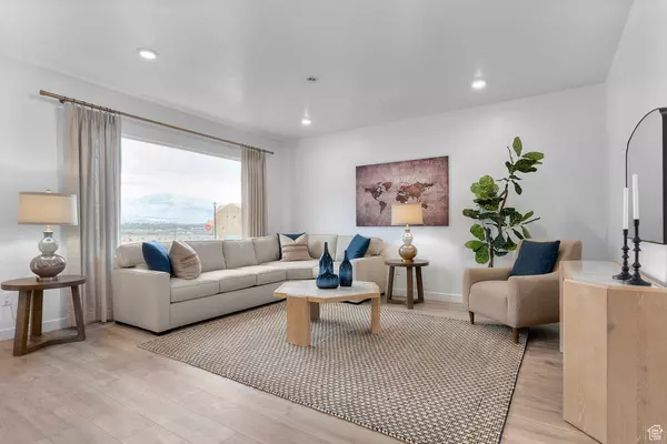 Magna, UT 84044,8759 W TROTTER MINE DR #464