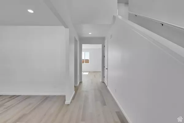 Willard, UT 84340,237 W 775 ST #332